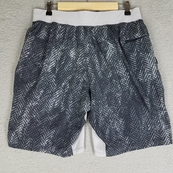 Lululemon T.H.E Shorts 9" Adult Large Gray Running Workout Gym Pull On Lined Men - Picture 2 of 12